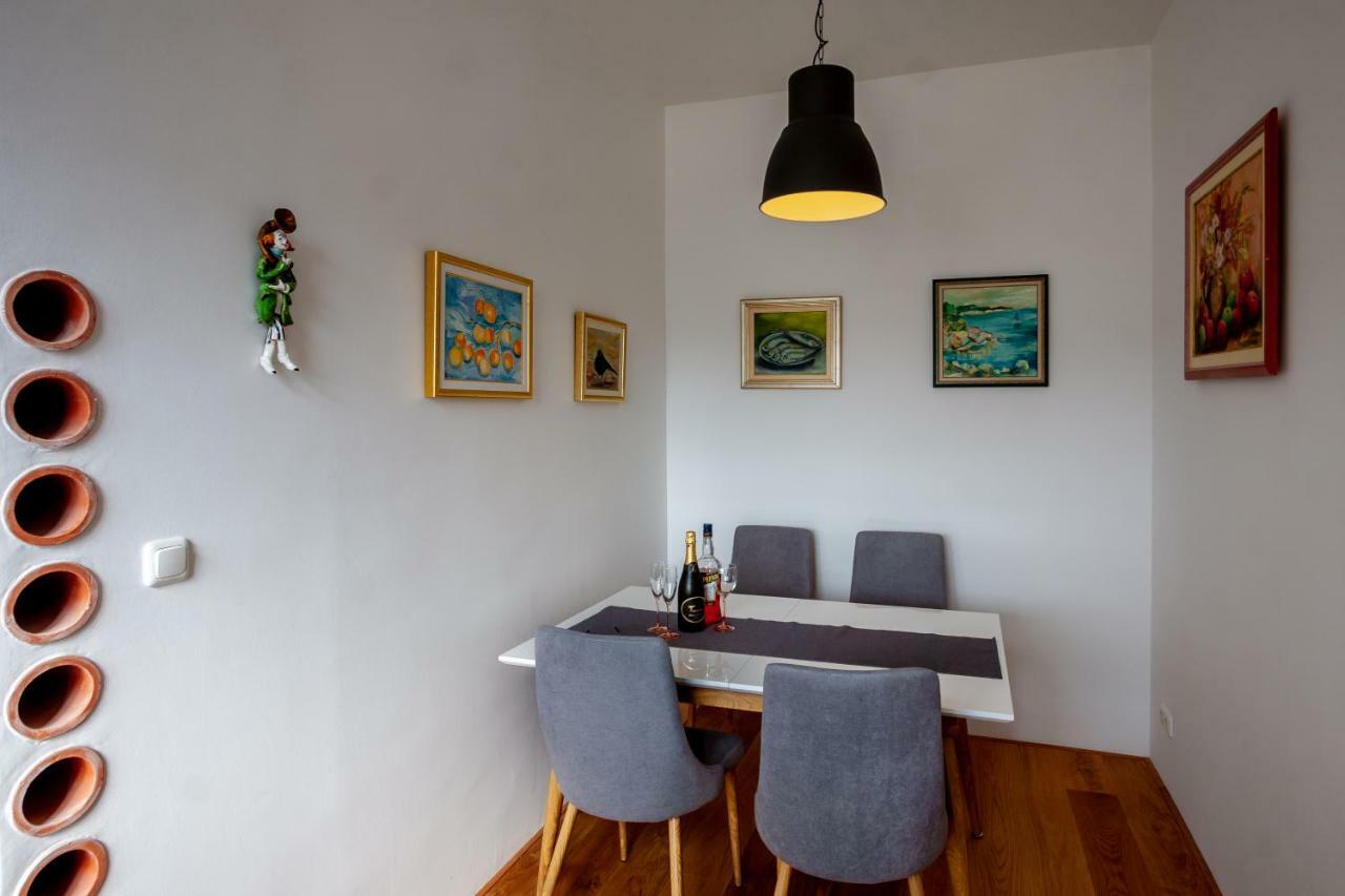 Apartament Apartman Colosseum Pula Zewnętrze zdjęcie